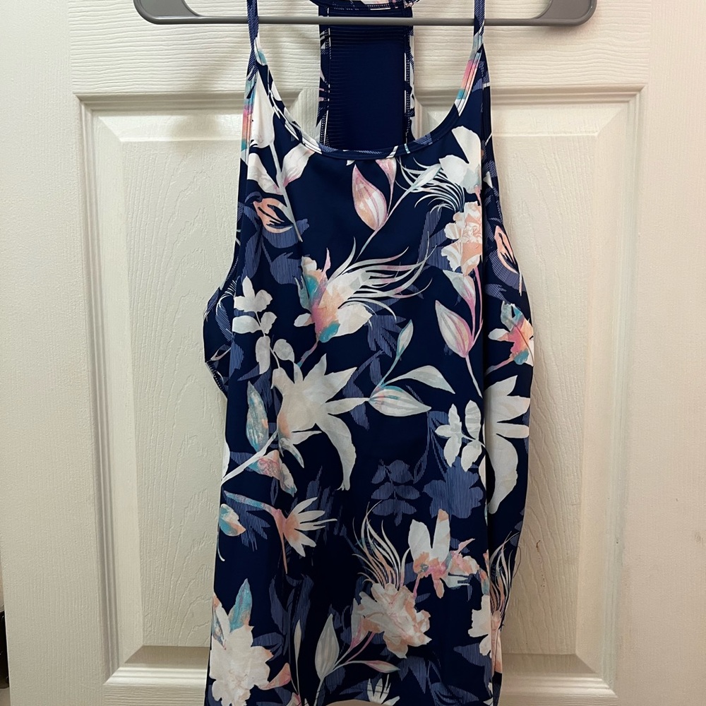 Never worn work out tank